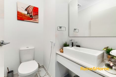 Property photo of 13 Landrace Way Clyde North VIC 3978
