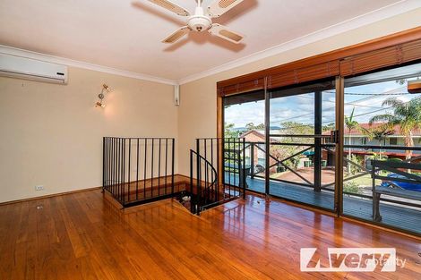 Property photo of 3 Bolton Close Bolton Point NSW 2283