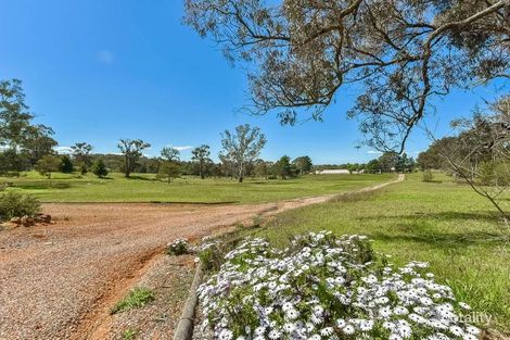28 Rita St, Thirlmere, NSW 2572