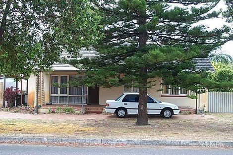 34 Russell St, Morley, WA 6062
