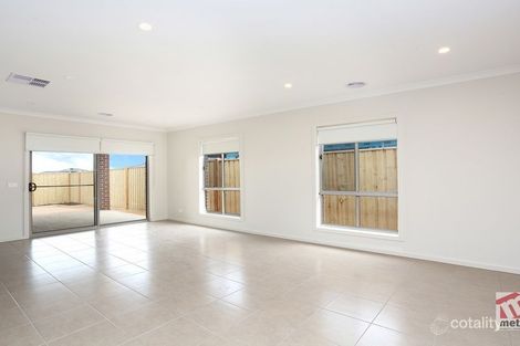 Property photo of 23A Barkers Crescent Mickleham VIC 3064