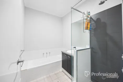 Property photo of 51A Constellation Drive Australind WA 6233