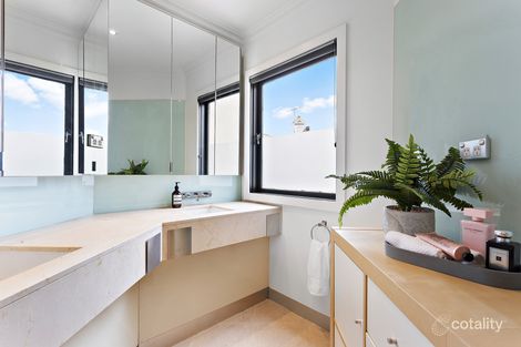 Property photo of 4 Gatehouse Lane Albert Park VIC 3206