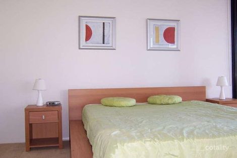 Property photo of 13/15 Goodwin Street Kangaroo Point QLD 4169