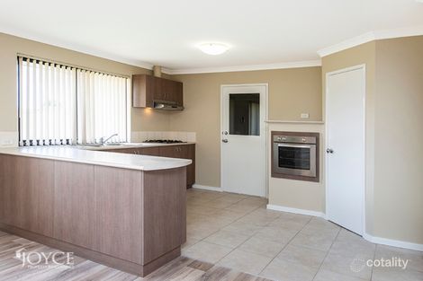 Property photo of 9 Kara Turn Canning Vale WA 6155