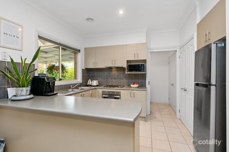 Property photo of 6 Magpie Court Strathfieldsaye VIC 3551
