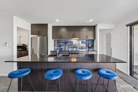 Property photo of 14 Blackthorn Street Mount Low QLD 4818