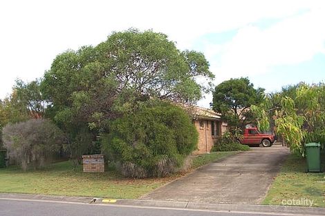 2/5 Stephanie Ct, Labrador, QLD 4215