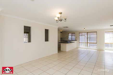 Property photo of 21 Oldenburg Pass Stratton WA 6056