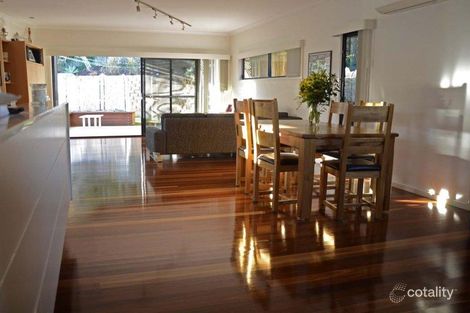 Property photo of 24 Orchard Terrace St Lucia QLD 4067