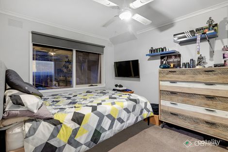 Property photo of 14 Bower Court Langwarrin VIC 3910