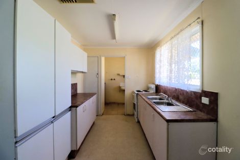 Property photo of 33 Abel Smith Parade Sunset QLD 4825