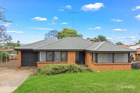 6 Cobb Pl, Ambarvale, NSW 2560