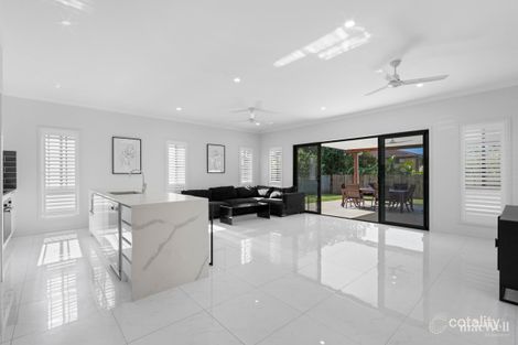 121 Point O'Halloran Rd, Victoria Point, QLD 4165