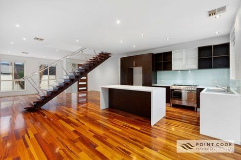 Property photo of 2/231 Point Cook Road Point Cook VIC 3030