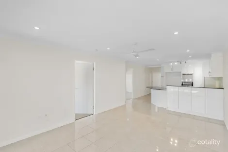 Property photo of 2 Valhalla Street Clinton QLD 4680