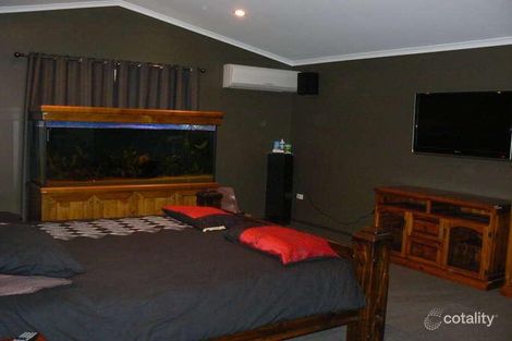 Property photo of 20 Barnfield Drive Andergrove QLD 4740