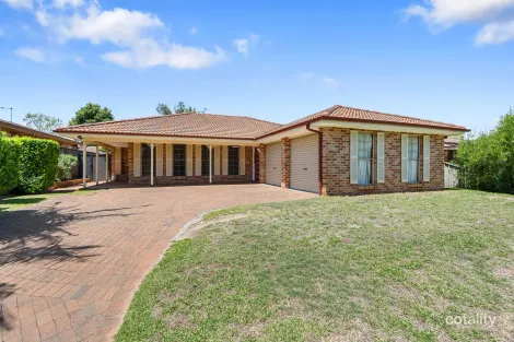 94 Warrangarree Dr, Woronora Heights, NSW 2233