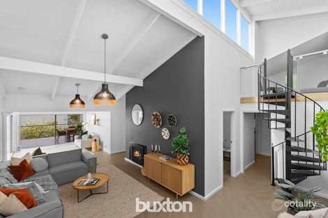 Property photo of 9 Oakbank Avenue Highton VIC 3216
