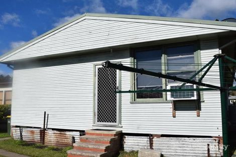 Property photo of 2/5 Robert Street Argenton NSW 2284
