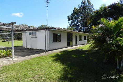 Property photo of 28 Chelona Park Drive Sarina QLD 4737