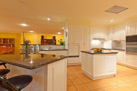 Property photo of 6 Commodore Drive Birkdale QLD 4159