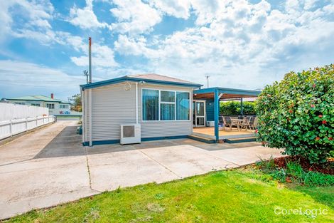 Property photo of 28 Falmouth Street Somerset TAS 7322