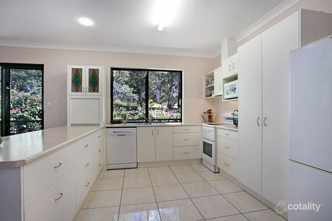 Property photo of 220 Englefield Road Oxley QLD 4075