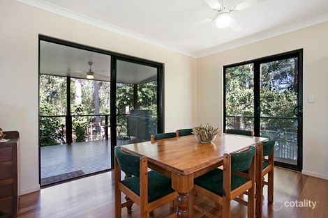 Property photo of 220 Englefield Road Oxley QLD 4075