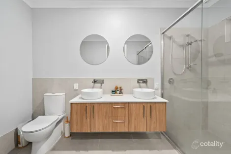 Property photo of 5 Golden Crescent Palmview QLD 4553