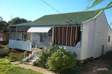 5 Hopetoun Ave, Northam, WA 6401