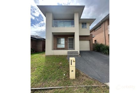 8b Harvey St, Oran Park, NSW 2570