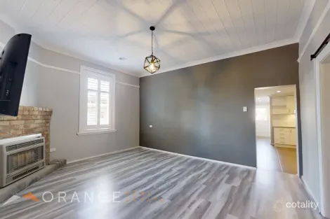 Property photo of 30 Mount Street Blayney NSW 2799