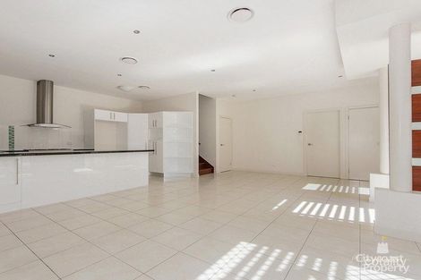 Property photo of 4/12 Hillcrest Avenue Tugun QLD 4224