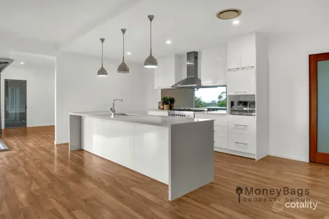Property photo of 1-3 Sassafras Close Woodhill QLD 4285