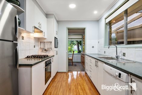 Property photo of 25 Amaroo Way Yallambie VIC 3085