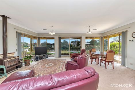 Property photo of 45 Delta Drive South Yunderup WA 6208