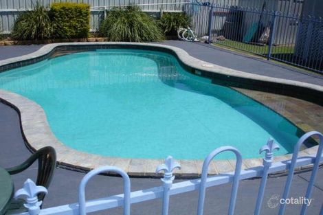 Property photo of 4 Seashell Drive Deception Bay QLD 4508