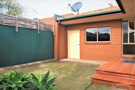 Property photo of 2/46 Leamington Street Reservoir VIC 3073