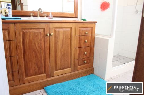 Property photo of 132 Campbellfield Avenue Bradbury NSW 2560