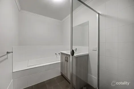 Property photo of 37 Kuranye Circuit Largs North SA 5016