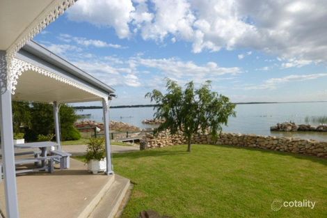 Property photo of 17 Hyde Avenue Meningie SA 5264
