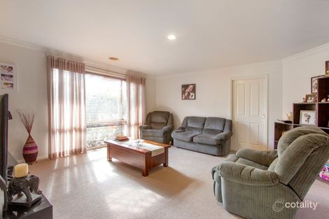 Property photo of 17 Trentham Way Langwarrin VIC 3910