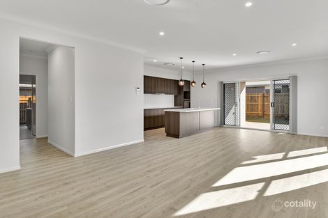 Property photo of 7 Pilgrim Street Middle Ridge QLD 4350
