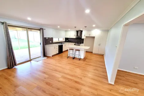 Property photo of 3 Dermont Street Hassall Grove NSW 2761