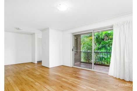 Property photo of 4/66 Sarawak Avenue Palm Beach QLD 4221