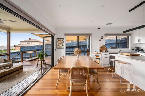 Property photo of 10 Lillian Street Doreen VIC 3754