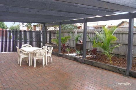 Property photo of 11 Buckingham Close Narre Warren VIC 3805