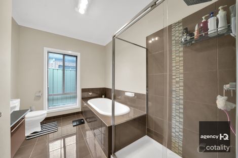 Property photo of 18 Sladen Street Wyndham Vale VIC 3024