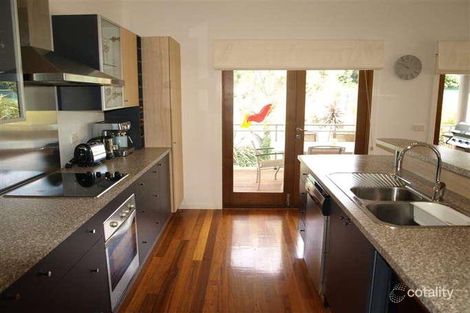 Property photo of 43 Flinders Avenue Kiama Downs NSW 2533